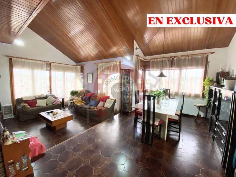 Foto e6d40cbb-af12-49c8-bada-950946c39af7. Casa amb aparcament piscina a Palau-solità i Plegamans