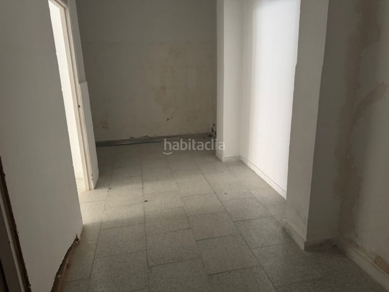 Foto 2e3d7c53-1787-493c-b6e0-7d498a97ceda. Alquiler local comercial local en alquiler en Plaza Xúquer Paiporta