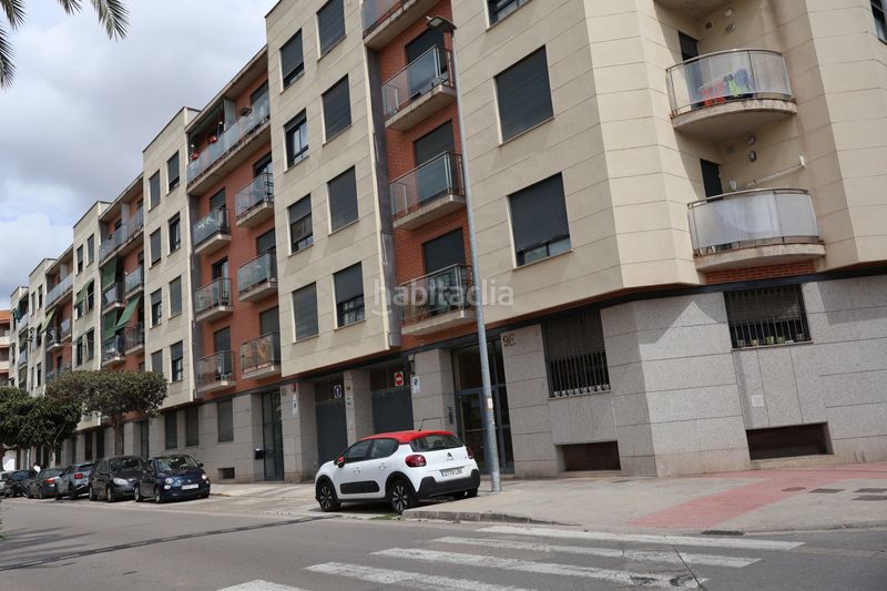 Foto 70918441-e154-4c39-a139-1ce1f5c94463. Pis amb aparcament a Parc Central Torrent
