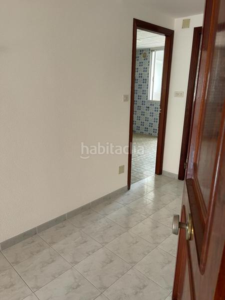 Foto 1bb77b56-6968-414c-8ed0-37756f44f9c1. Edifici a Carballo