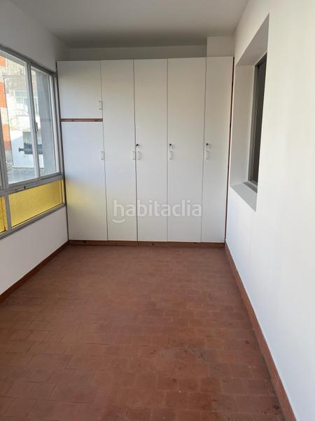 Foto 1d905f5a-dadb-41df-9aee-3a11a3c9b9c1. Edifici a Carballo