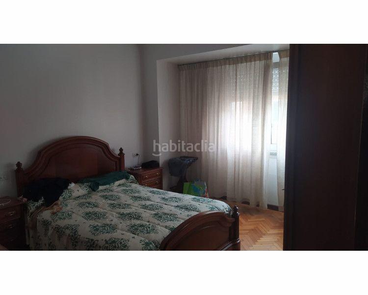 Foto 3b5be720-97d8-442e-83da-761f54674f48. Edifici a Carballo