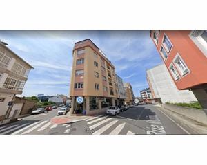 Pis en Carballo. Piso difano 180m muy cerquita del centro de carballo.