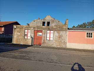 House en Feira berdillo 0. Finca en berdillo con casa en ruinas para reformar.