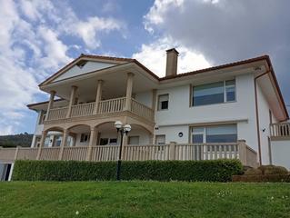 Xalet a Razo costa 41. Casa espectacular en razo con vistas al mar. ( precio a consulta