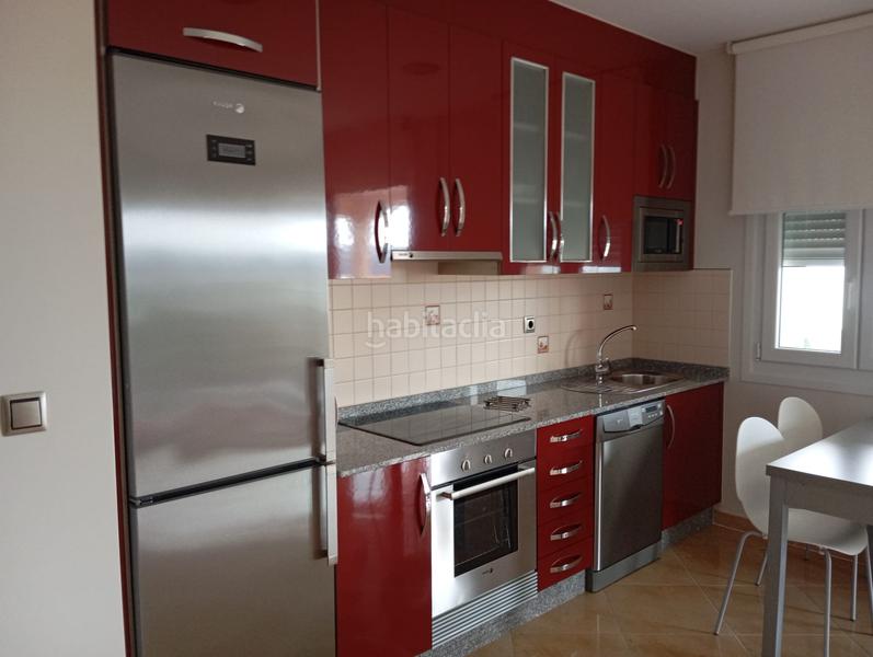 Foto 11aa7acf-3f09-4fe0-9a33-0af9120c583d. Alquiler chalet en n/a apartamento con vistas al mar en razo en Carballo