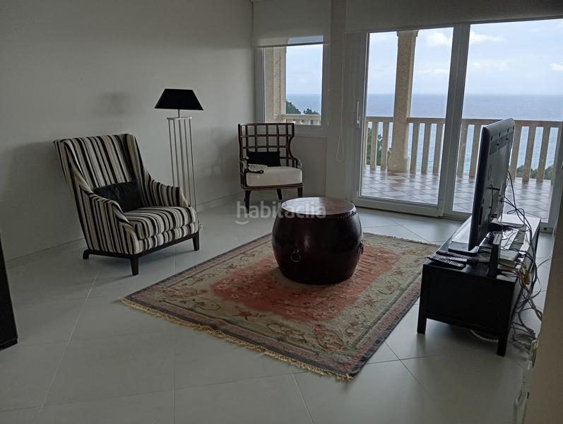 Foto df8a3276-edc0-4d44-8215-d9536897c4d1. Alquiler chalet en n/a apartamento con vistas al mar en razo en Carballo