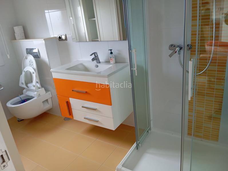 Foto da6c3935-40f4-4f65-be53-ff9bbe51f1f6. Miete chalet in n/a in Carballo