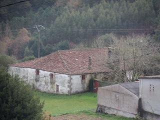 Casa en Brenlla 25. Casa para reformar en coristanco