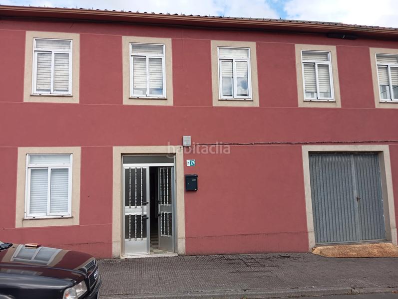 Foto 2424dc17-0dc5-4c2f-993e-5e8092854b52. Casa en a ponte rosende 96 casa próxima a en Carballo