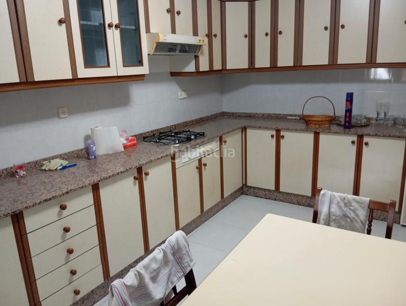 Foto 578744e5-5e53-4e3a-ba32-ce41f0e7f277. Casa en a ponte rosende 96 casa próxima a en Carballo