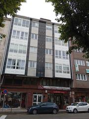 Duplex à Avenida de alfonso molina 26. Duplex en santa comba para reformar