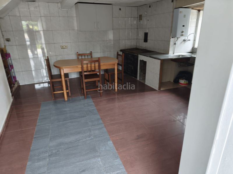 Foto a941cc4a-3d6a-4042-b619-867ca0e084d5. Casa a igrexa 20 a Carballo