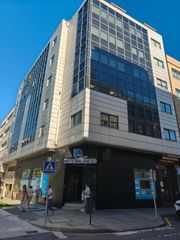 Etagenwohnung  Rúa camiño novo 10. Piso céntrico,
