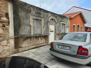 Reihenhaus in Rúa montevideo 8. Casa para reformar