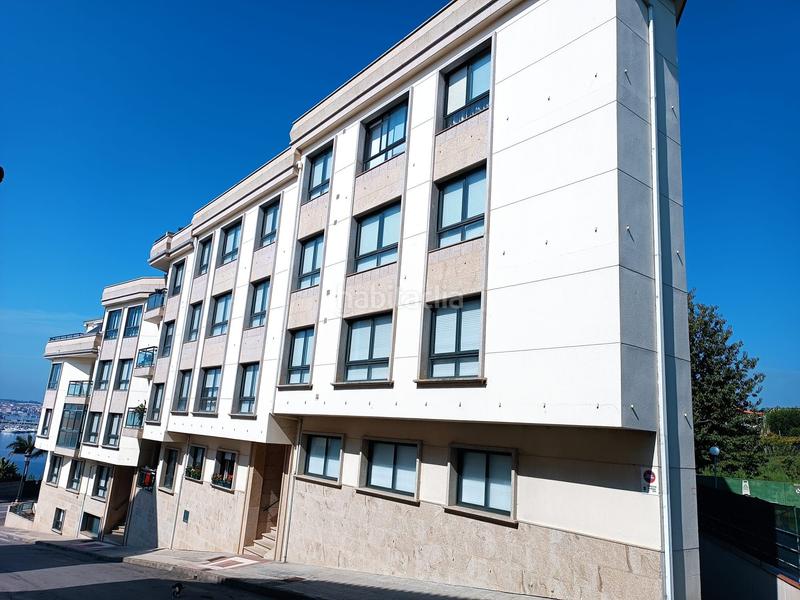 Foto b6a84388-98ef-4815-9708-178d60649572. Pis a avenida de león 54 a Sanxenxo pueblo Sanxenxo