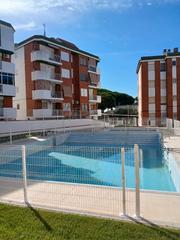 Pis  Urbanización las maravillas. Piso en urbanización privada a dos minutos de la playa
