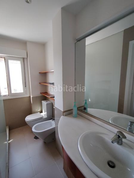 Foto 96ae3e12-d601-4c0d-88ef-a9d325d61a91. Rent flat in plaza del punto 4 in Centro Huelva