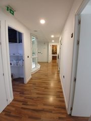 Pis a Centro. Se venda piso en la palmera. actualmente es una clínica