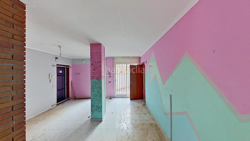 Foto 2a253616-a218-48d0-9670-e2dbfbe1194f. Local comercial a Can Fatjó-Sant Jordi Park-Plana del Castell Rubí