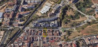 Terreny residencial  Vallespir. Parcela urbana o solar de 241 m2 de superficie en sabadell