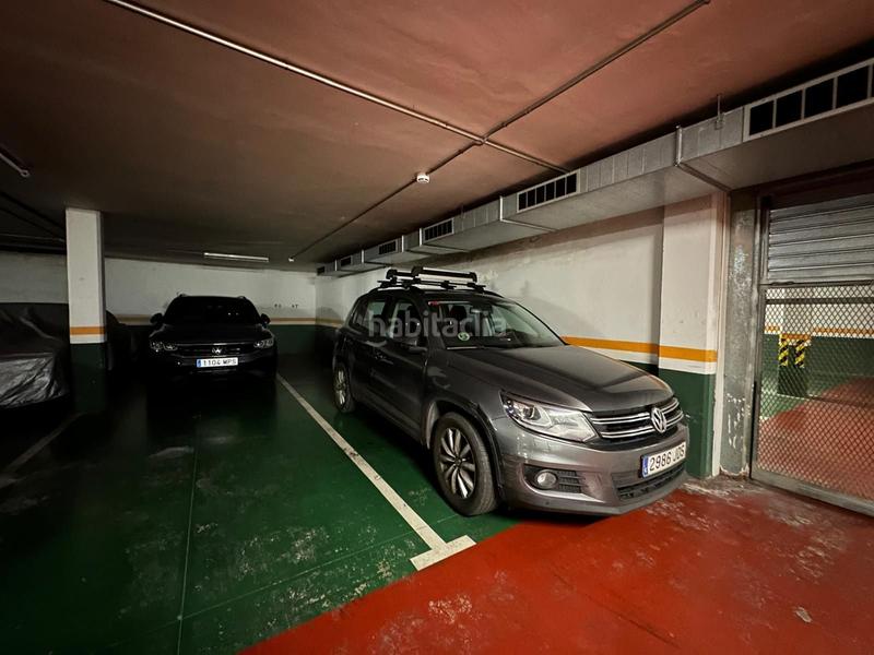 Foto 98d5e2a6-a8a0-4cd2-9f91-8dcf81aa09d1. Parking voiture dans Centre Sabadell