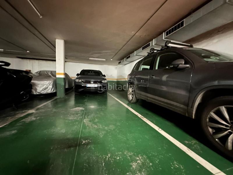Foto c2f6a78a-07ce-40dd-8310-bd796f68b8c8. Parking voiture dans Centre Sabadell