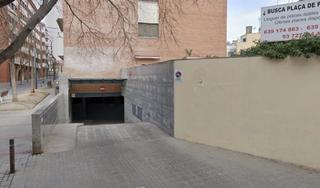 Aparcament cotxe  Cervantes. Plaza de parking en c cervantes 3234  c sant pau 117