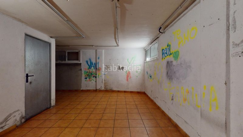 Foto 4d9585c0-75c9-49bc-b33e-b701edff6fbe. Casa amb aparcament a Torre Baró Barcelona