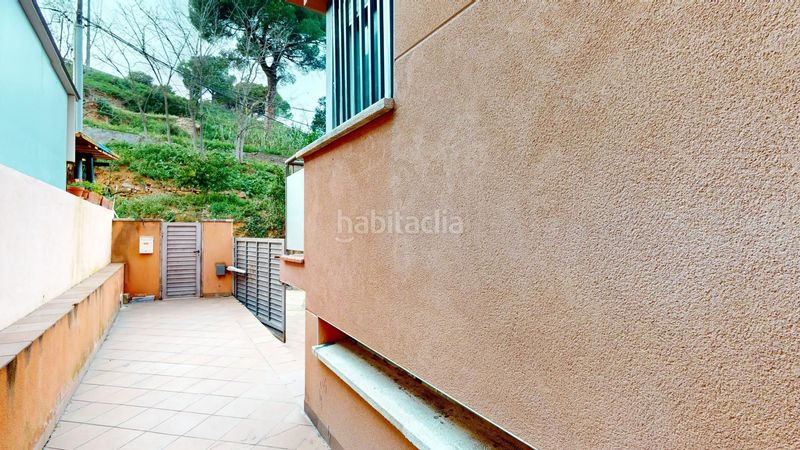 Foto d5ab2a2d-65ca-410e-8bd1-43de097b4ab9. Casa amb aparcament a Torre Baró Barcelona