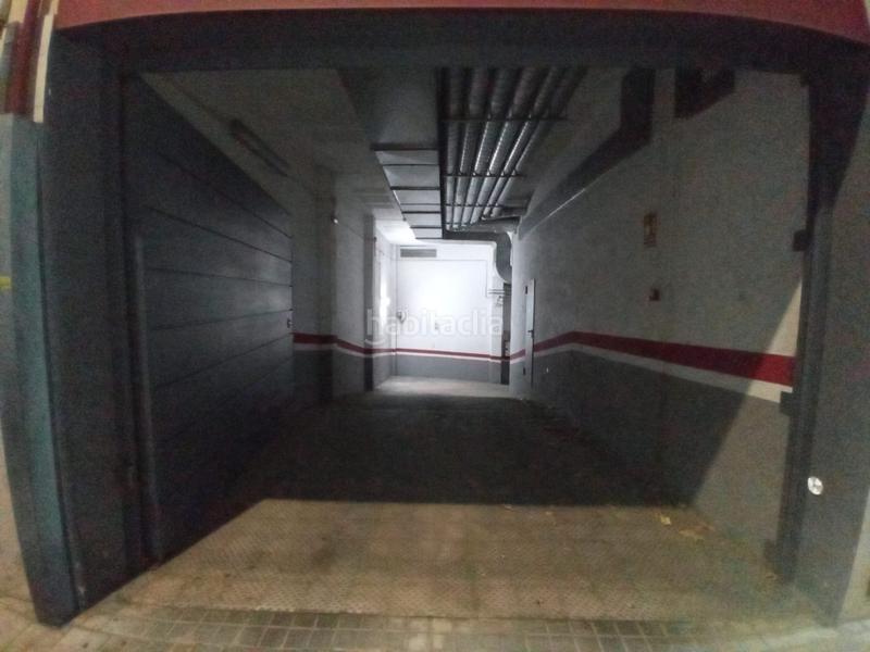 Foto 38c9a970-d775-4e59-a431-1644226a78b4. Aparcament cotxe a regás 2 a Eixample Sabadell