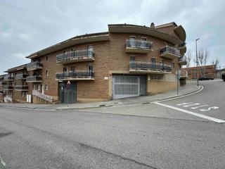 Aparcament cotxe  Francesc macià. Venta de plazas de parking en castellbisbal  desde 7.900