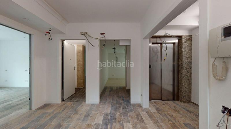 Foto 040d9c37-cc94-466a-ace9-95f8ac3e1f78. Edifici a Centre Sabadell