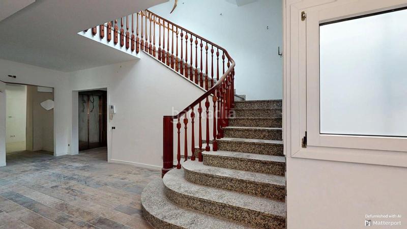 Foto 11404b62-35dd-43f3-a577-479e47624200. Edifici a Centre Sabadell