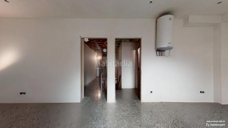 Foto 7011f9a9-8c51-49d0-bd66-92e20dcfd169. Edifici a Centre Sabadell