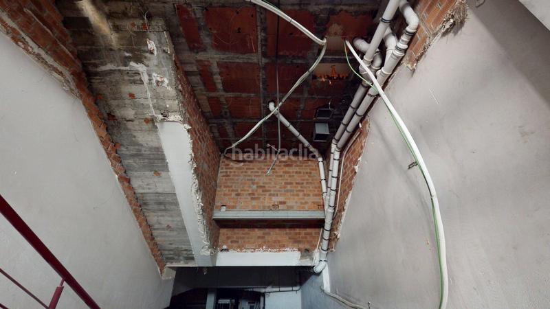 Foto 84949bf3-7c8f-48ad-af40-cf03de54878c. Edifici a Centre Sabadell