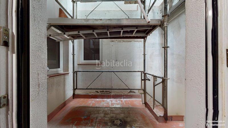 Foto cb398666-bb23-44ff-b1ec-799461e30d78. Edifici a Centre Sabadell