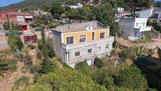 Casa  Tierno galván. Chalet independiente en carrer tierno galvan  urbanización ágora