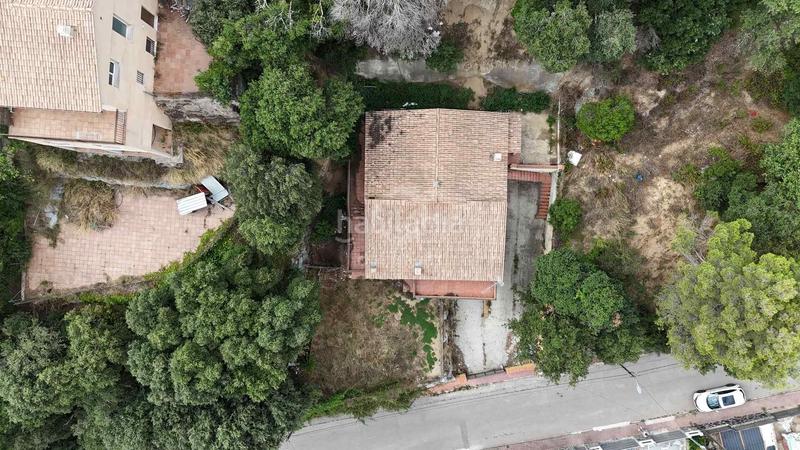 Foto fe15e923-613f-45c5-99a0-950e083f2ab1. Casa amb aparcament a Can Massuet del Far Dosrius