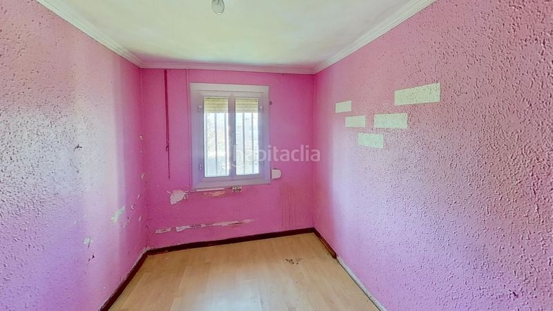 Foto 3150688e-3dd6-4c42-ab4d-4a28c30db138. Pis a Els Merinals Sabadell