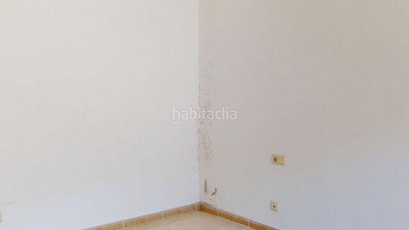 Foto 0c1cdd76-2769-4f77-8cde-5fcda8e4e78b. Casa amb aparcament a Llinars del Vallès