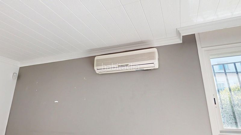 Foto 26e2a3ad-587a-4896-93ae-943453f819b2. Casa amb aparcament a Llinars del Vallès