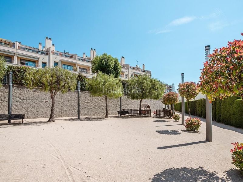 Foto 5577ba21-3244-4745-bc90-d961b9e1b653. Casa adossada amb calefacció aparcament piscina a Sant Andreu de Llavaneres