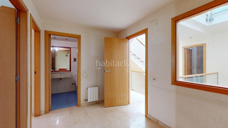 Foto 91436b10-45b0-43de-8d24-9eeda1375f9a. Casa adossada amb calefacció aparcament piscina a Sant Andreu de Llavaneres