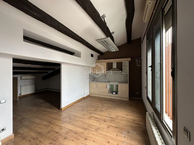 Foto 1a87ee56-1f3d-487a-90a1-d051f4ba76d0. Pis amb calefacció a Barri Antic Manresa