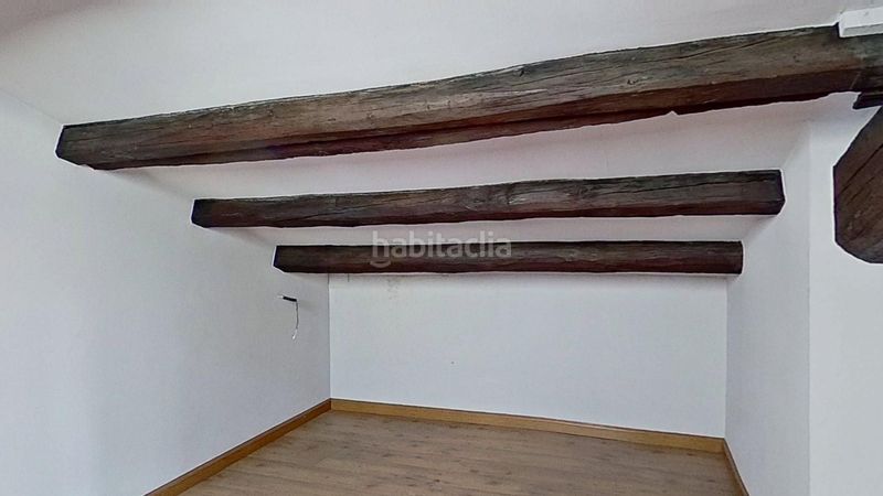 Foto a3b8990a-5cf2-420f-9341-291c5be86bad. Pis amb calefacció a Barri Antic Manresa