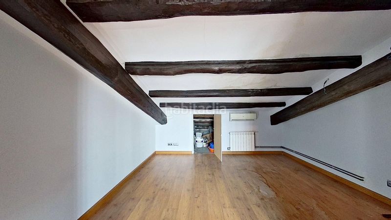 Foto d88f1dc8-009f-4453-84b1-b97eb6dbffb0. Pis amb calefacció a Barri Antic Manresa