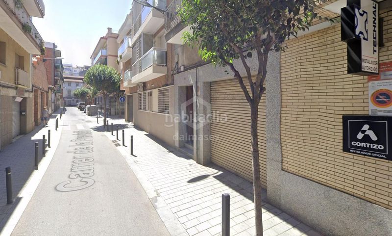 Foto 585ef4cd-99b7-485d-be22-9e8c60140b82. Local comercial a Centre Sant Joan Despí