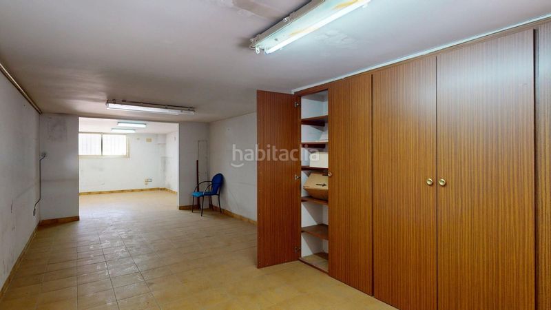 Foto a34cc345-aa66-475a-b842-e977657c7605. Local comercial a Centre Sant Joan Despí