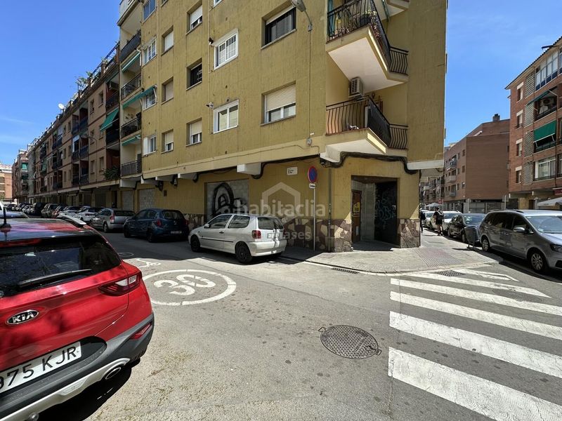 Foto e5ab46f3-e64e-4ff3-a9d2-85b97d6a2e73. Local comercial a Estruch-Eixample Prat de Llobregat (El)
